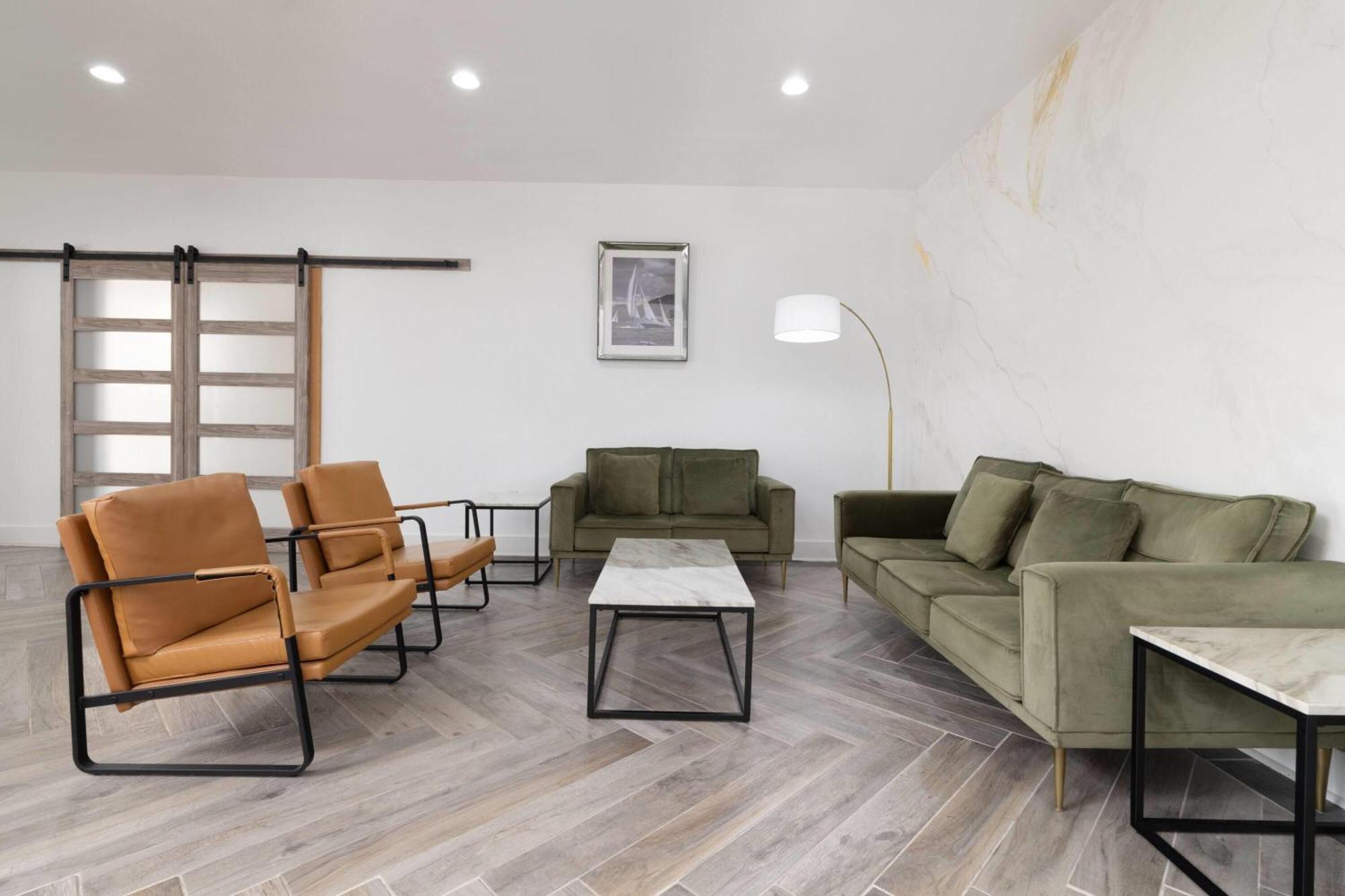 Wingate By Wyndham Gateway 2*
