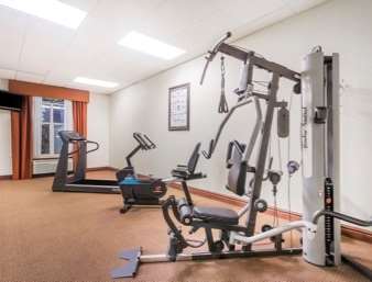 Wingate By Wyndham Savannah Gateway 2*